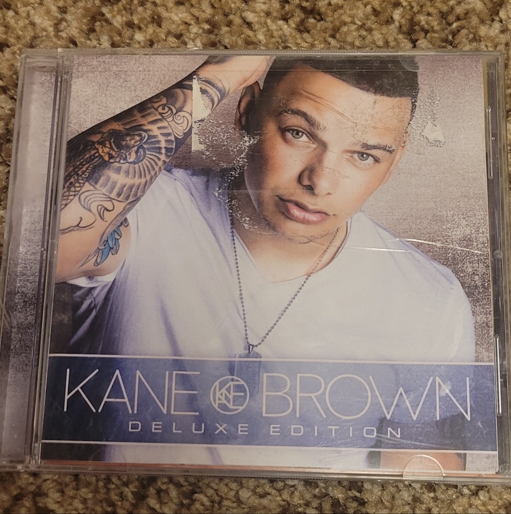 BUNDLE - Kane Brown Deluxe Edition CD